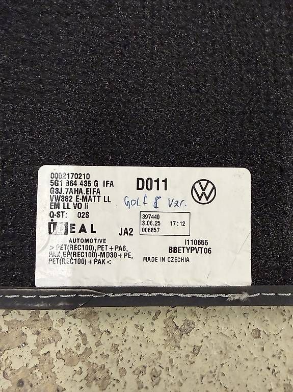 VW Teppiche / Matten: Original Fussmatten VW Golf Var. – Gebraucht aus Arbon von pengos3 2