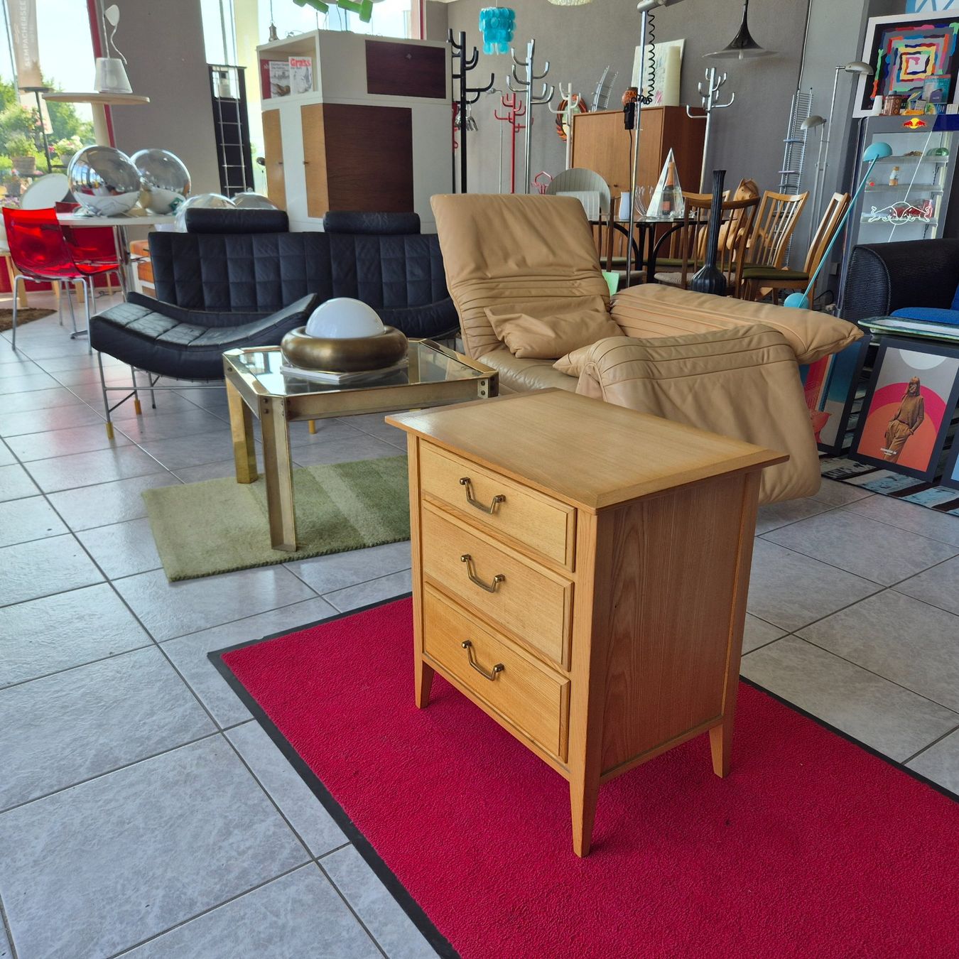 Tables de nuit: 60s Night-Stand Nachttisch Schubladenkommode Holz Kommode – D'occasion à Nottwil par Wondewa-Shop 9