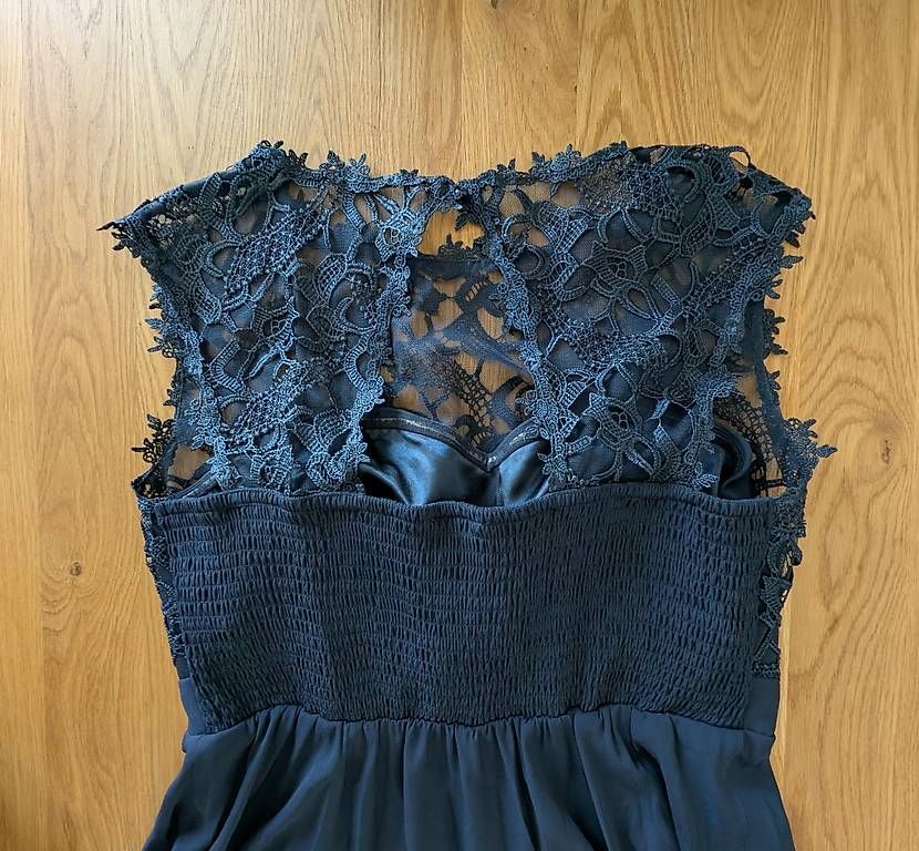 Kleider: Abendkleid  – Gebraucht aus Zürich von daj_w7nd 3