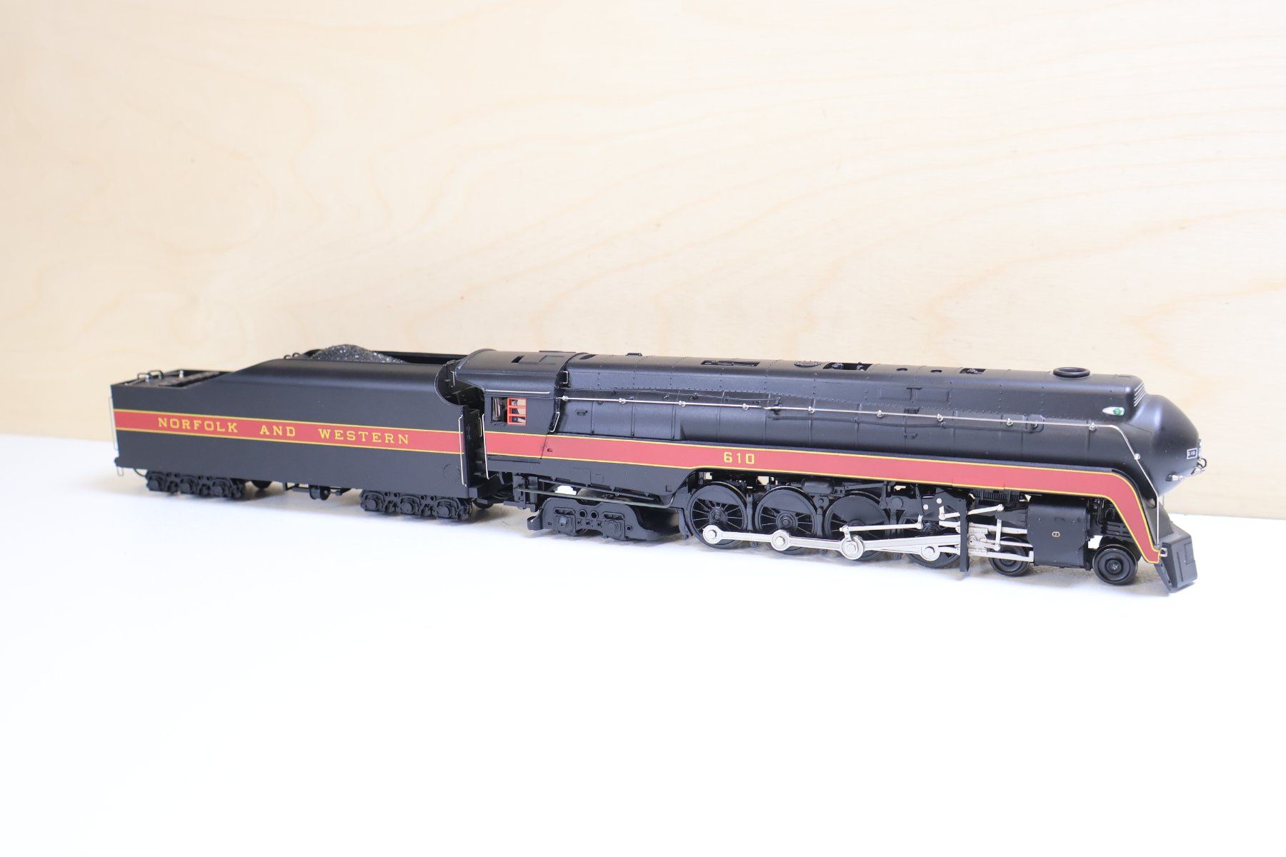 Spectrum Modelleisenbahnen: Spectrum US 4-8-4 Dampflok - DCC Digital 82121 H0 – Gebraucht aus Winterthur von Monstera 4