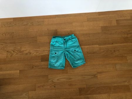 Kurze Hose von Vertbaudet Gr.102