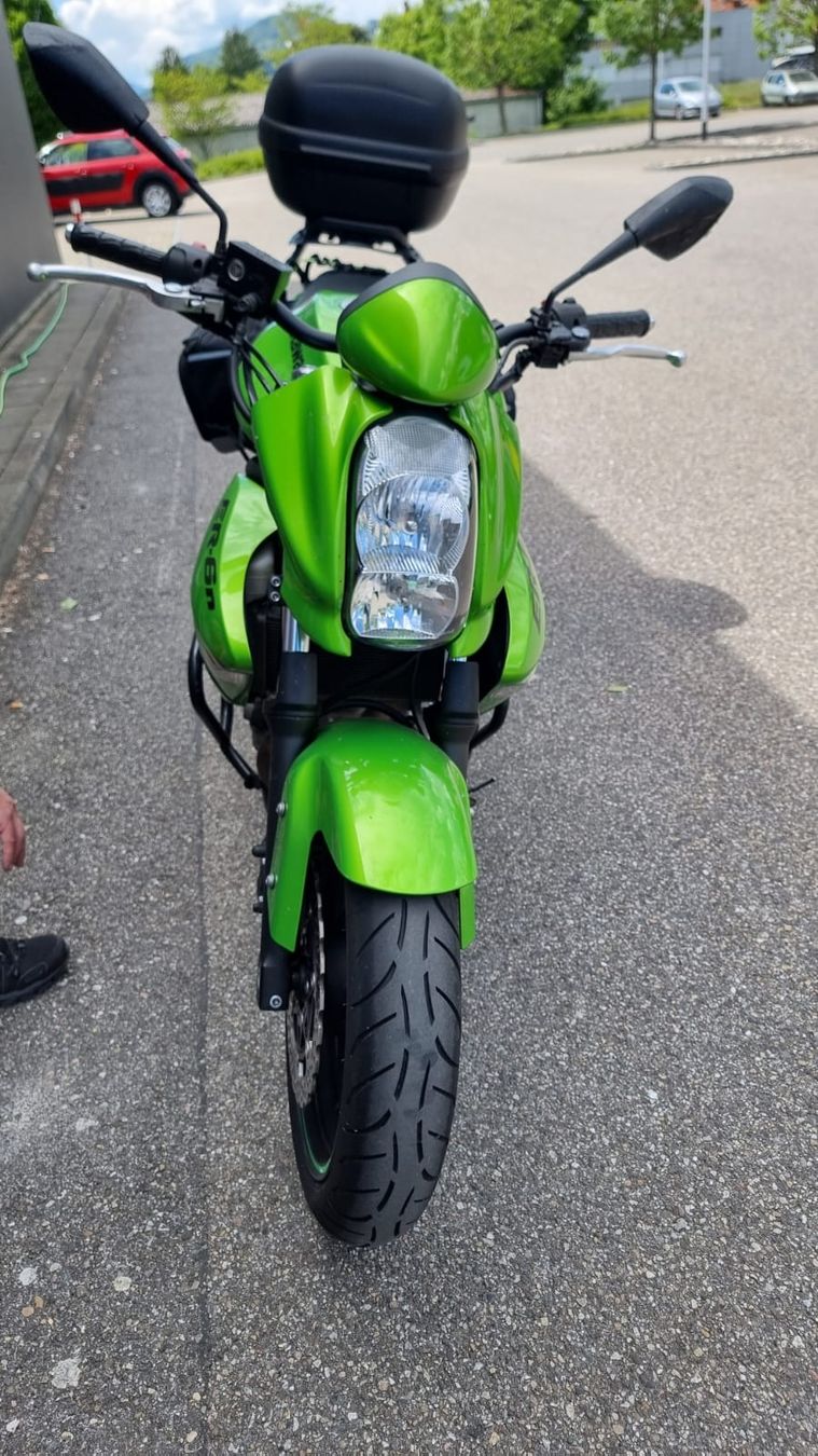 Kawasaki Route: Muss schnell weg..kawa er 6n 25mfk – D'occasion à Dulliken par Padu73 2