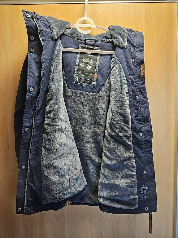 Ragwear Jacken: Winterjacke Ragwear – Gebraucht aus Birrhard von pas_5sl2 2