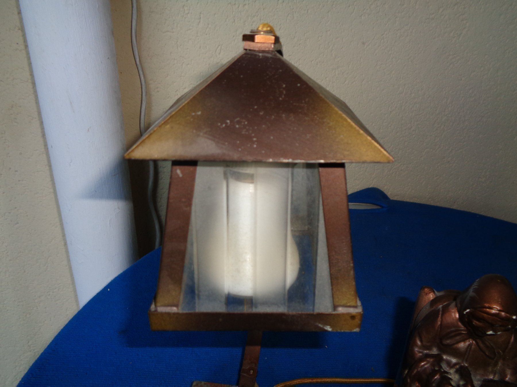 Lampade: Altes Tischlämpchen – Usato da Camorino venduto da Hunpete 1