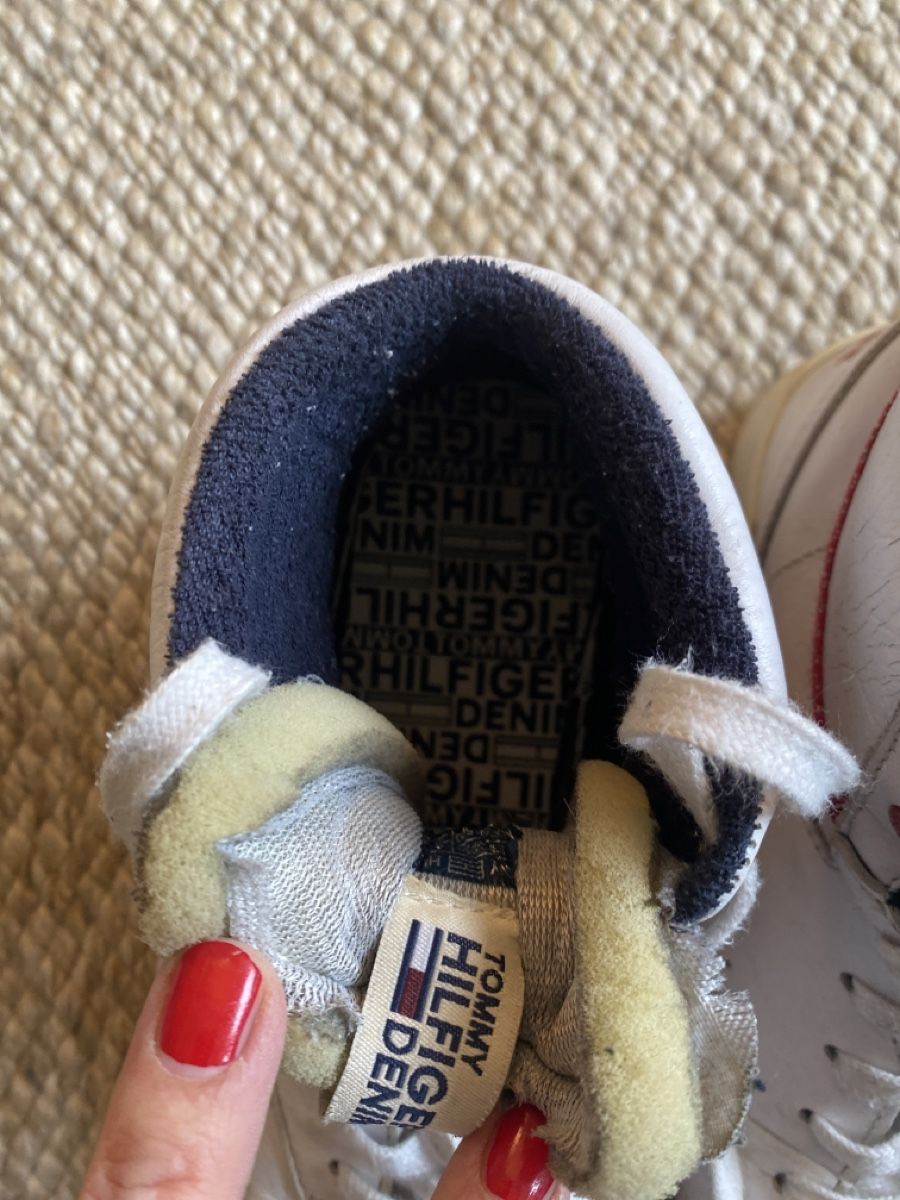Tommy Hilfiger Scarpe da uomo: Hilfiger Sneaker Gr 37 – Usato da Luzern venduto da Willimaus 3