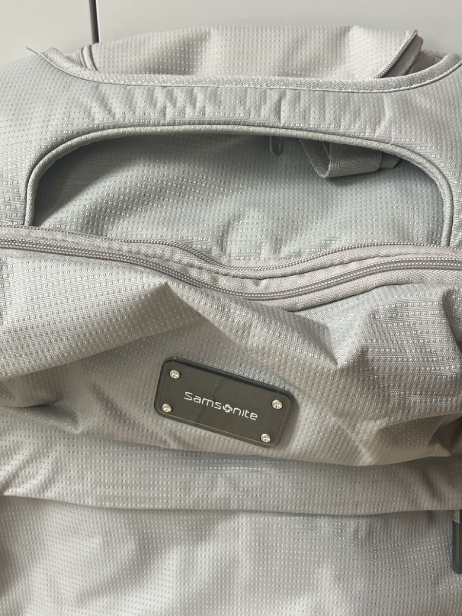 Samsonite Reisekoffer: Samsonite Reisetasche mit Rollen, Grau - Top Zustand! – Neu (gemäss Beschreibung) aus Muralto von jac_hkz5 1