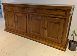 Massivholz- Kommode Nussbaum restauriert B216 T55 H102 cm