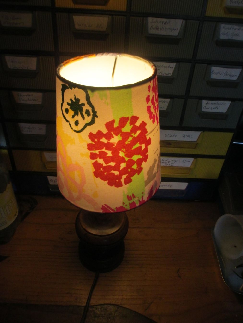 Lampade: Lampe antik schön – Usato da Weier im Emmental venduto da waefler03