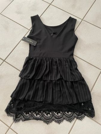kurzes Sommerkleid in Grösse M