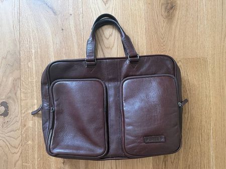 Bree Ledertasche neuwertig  NP CHF 700