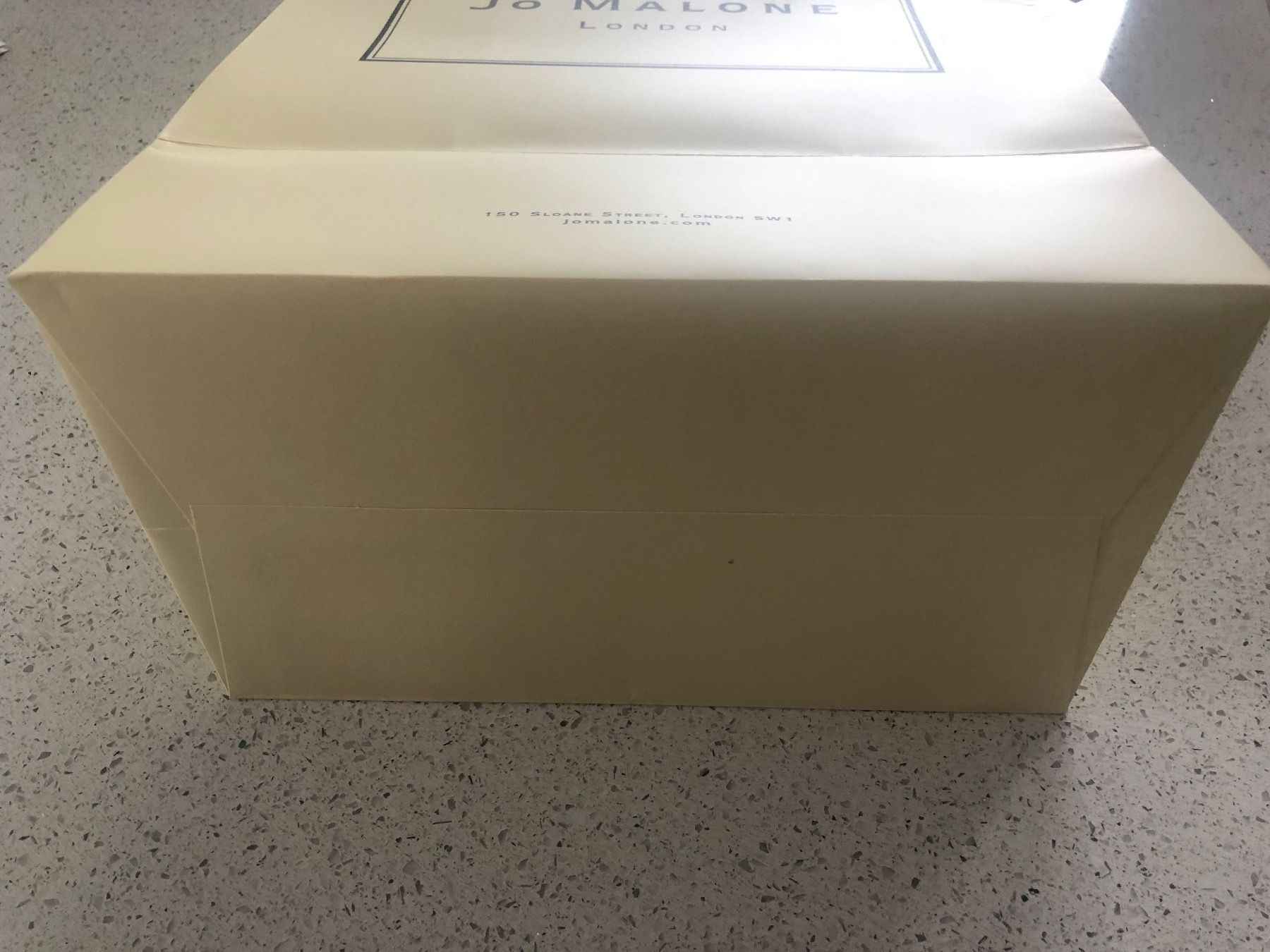 Borse: Jo Malone bag – Nuovo e nell'imballaggio originale da Davesco-Soragno venduto da dvf_7h6d 1
