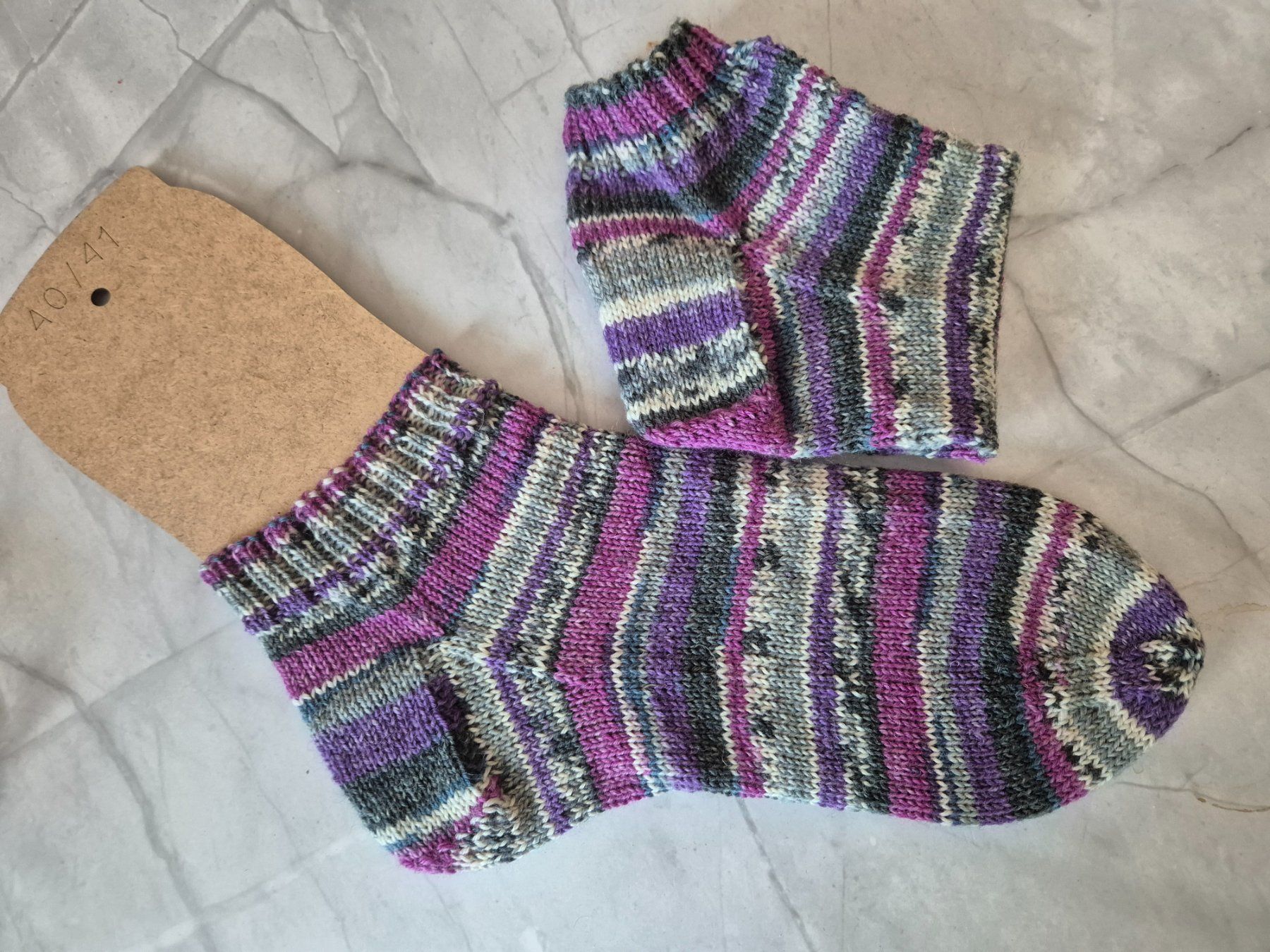 Socken: Sneakers Gr. 40/41 - Handmade – Neu und originalverpackt aus Lyssach von ladyfly