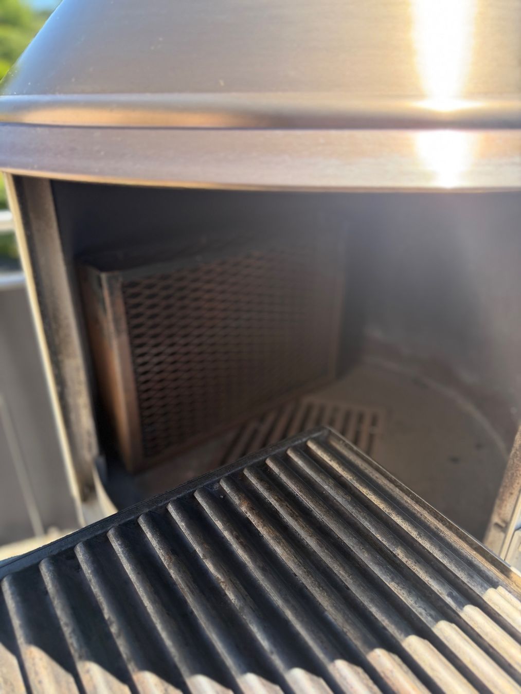 Griglie: Edelstahl‑Grillcheminée, – Usato da Kaisten venduto da Swizzerotto 4