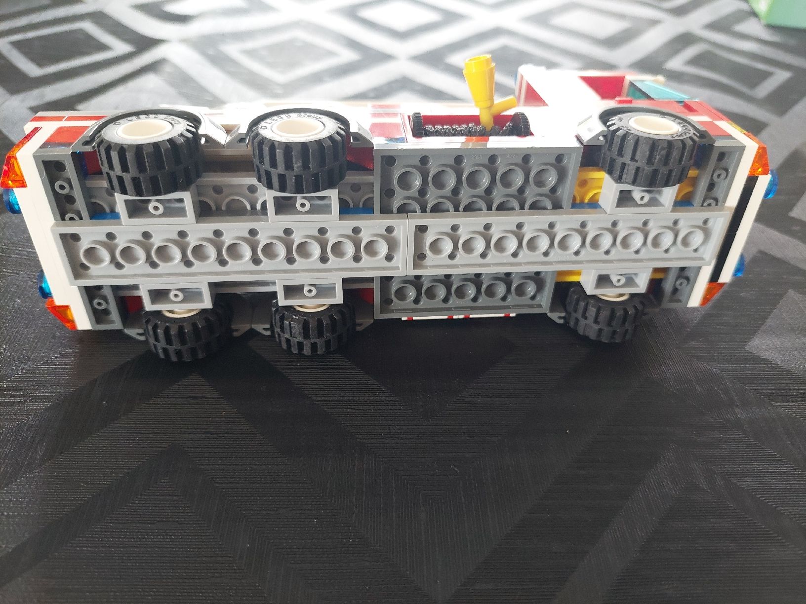 Lego Spielzeuge: Lego Feuerwehrauto mit Drehleiter – Gebraucht aus Zetzwil von sti_x9xf 4