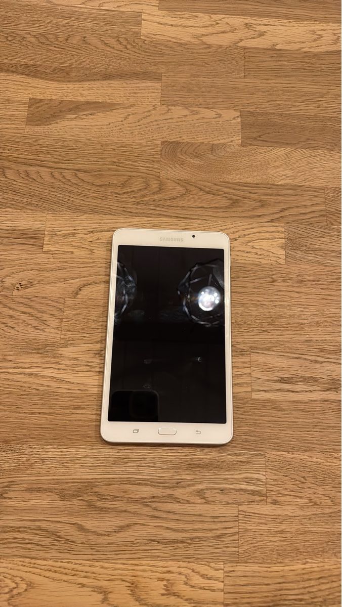 Samsung Tablettes PC: Samsung A6 Tablet gebraucht – D'occasion à Olten par HoYa01