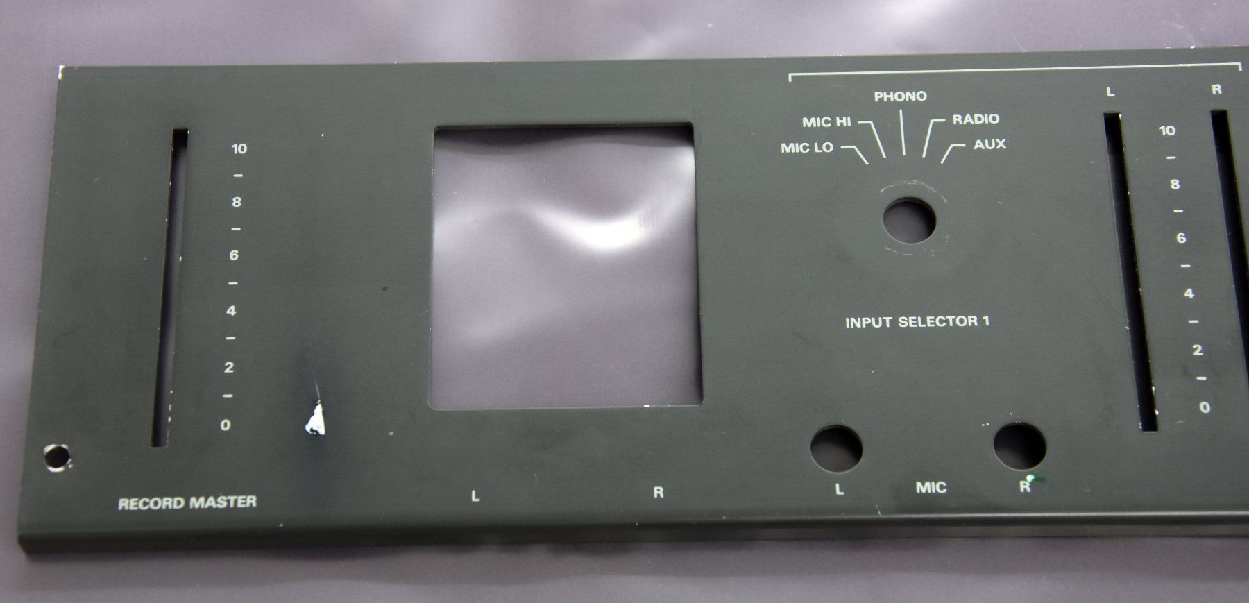 Revox Apparecchi a nastro: REVOX A700 - Untere Frontplatte – Usato da Künten venduto da Arktisde 1