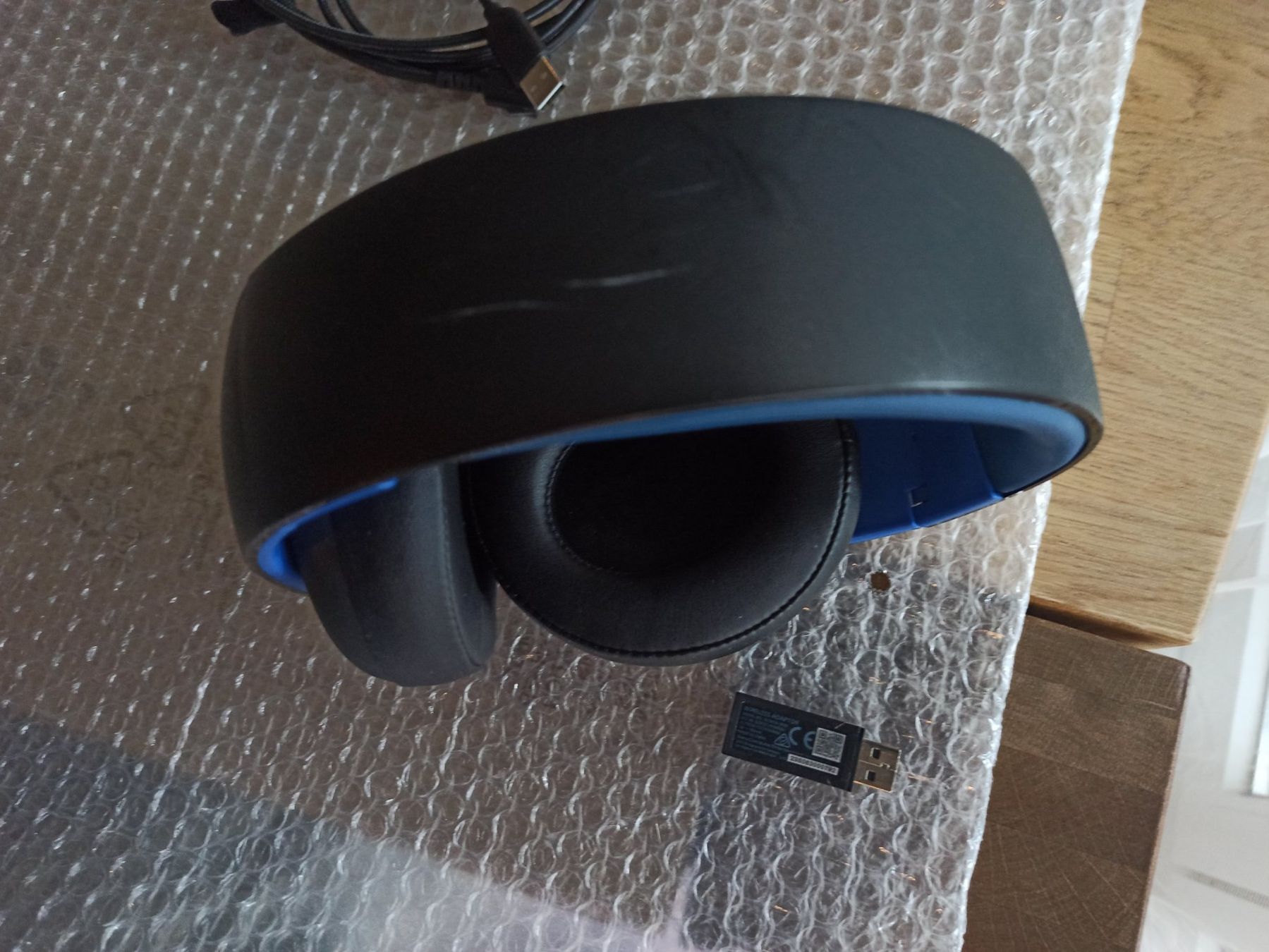 Sony Cuffie: Sony PlayStation Wireless Stereo Headset 2.0 PS4 – Usato da Oberweningen venduto da mar_87mx 6