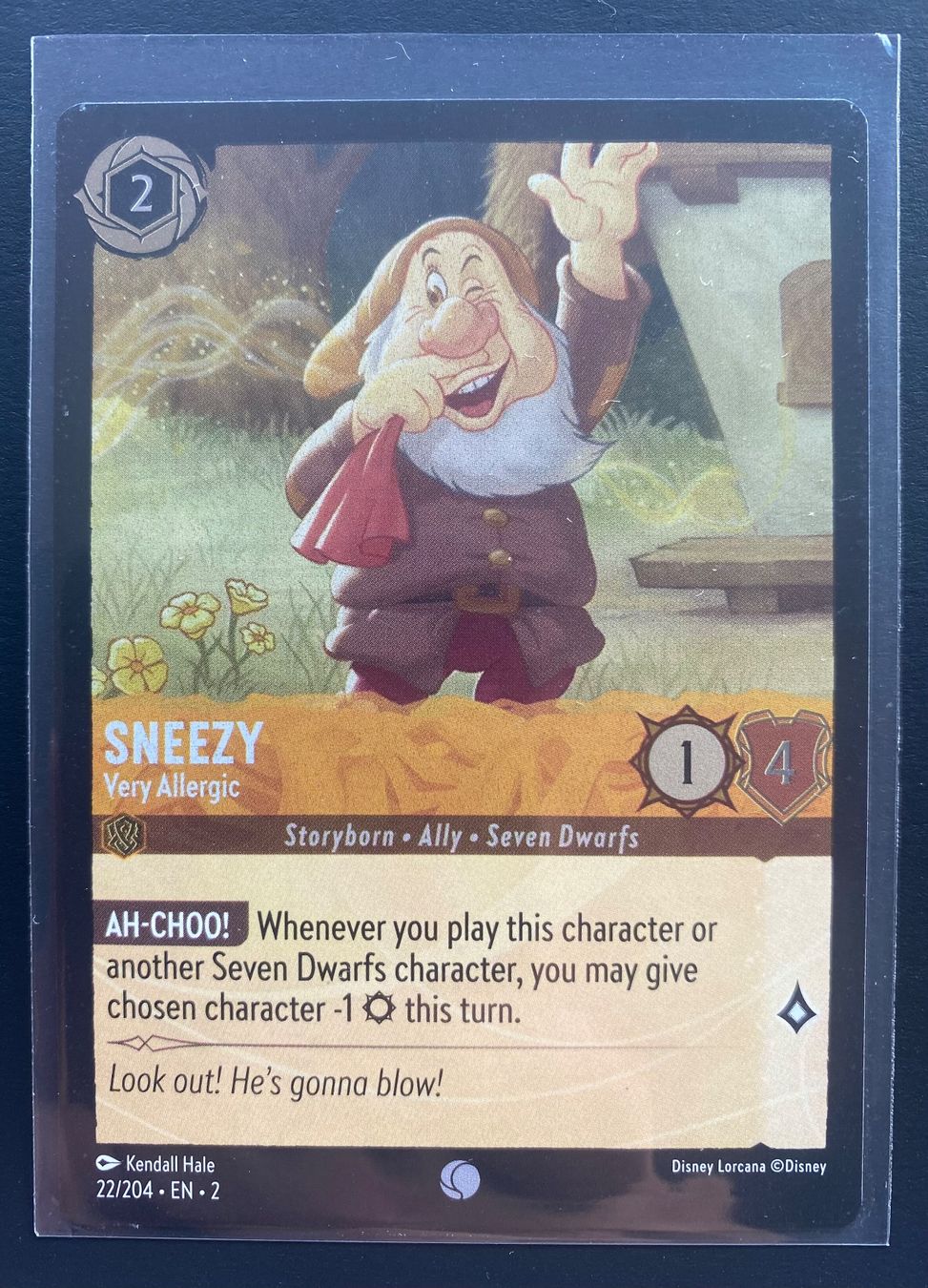 Disney Carte collezionabili: Lorcana FOIL SNEEZY 22/204 EN-2 Common – Usato da Lugano venduto da VlaseCard