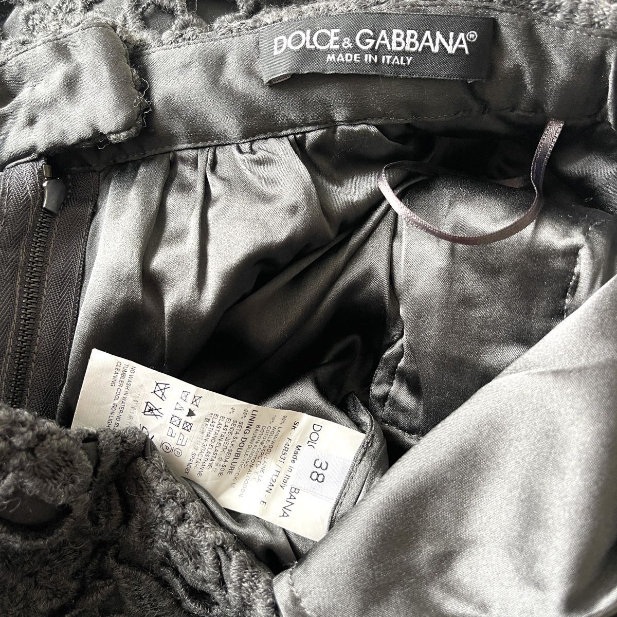 Dolce & Gabbana Gonne: DOLCE & GABBANA Wool Skirt – Nuovo (secondo la descrizione) da Emmen venduto da Avviivva_Com2023 5
