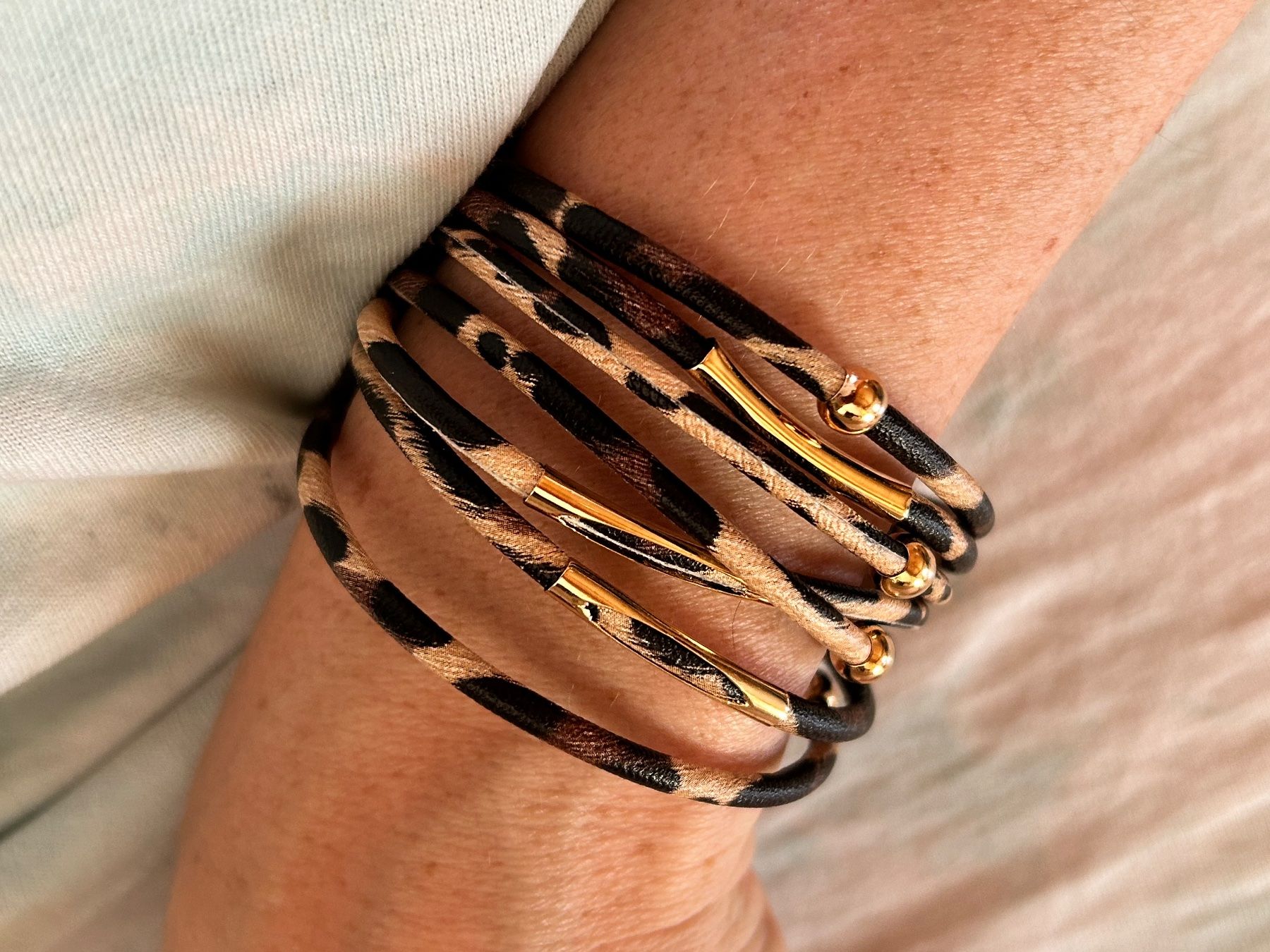 Bracelets: Leopard-Armband ! Wuah! – Neuf avec emballage d'origine à Laufen par Bellavitaboom 4