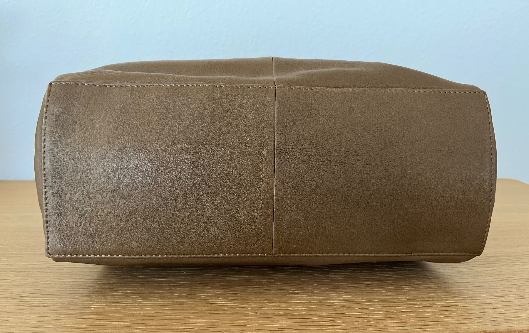 Borse da donna: Burkely Handtasche / Schultertasche – Nuovo (secondo la descrizione) da Allschwil venduto da millefiori3 5