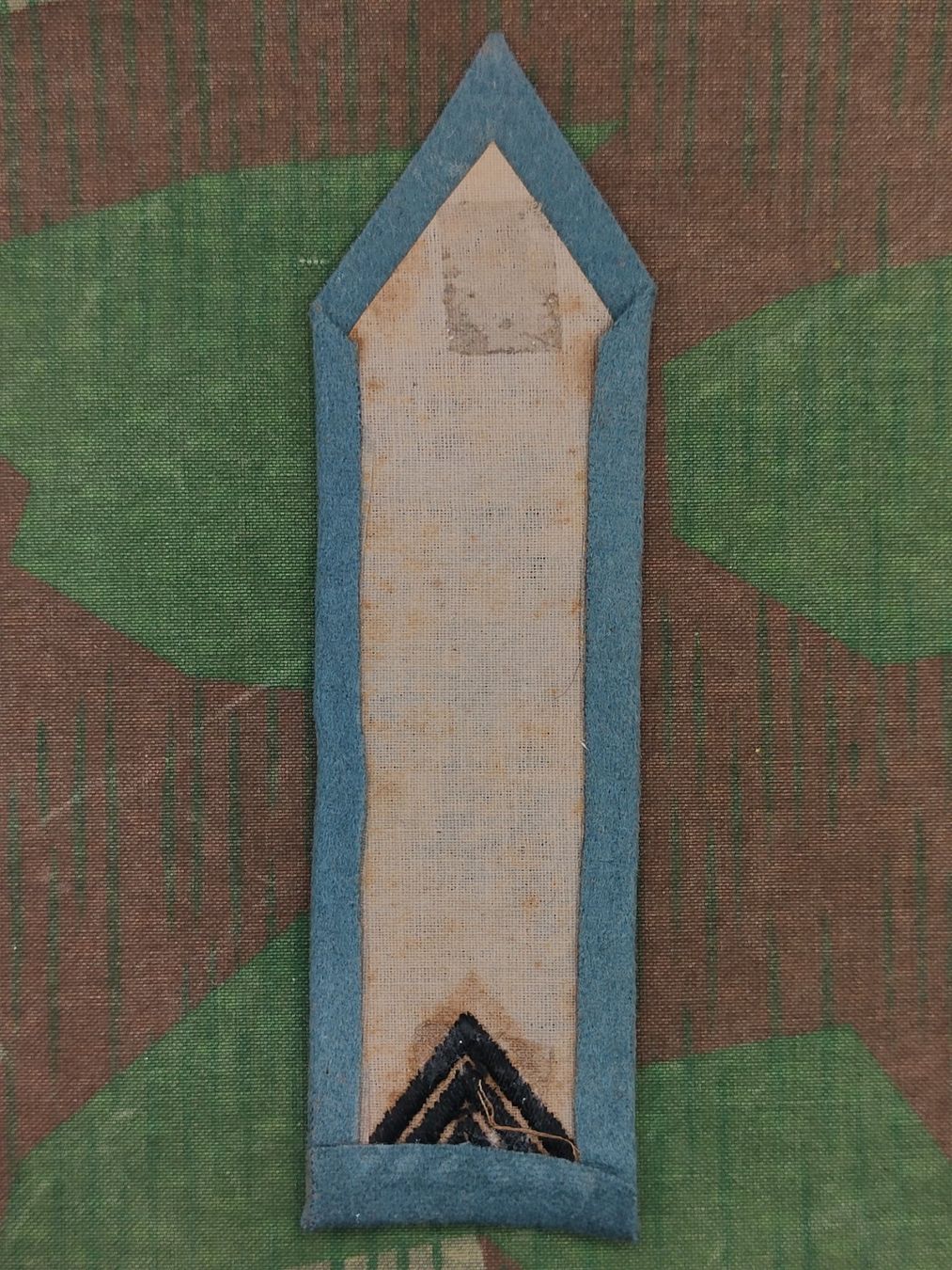 Schweizer Armee Placchette & Badge: Ärmelpatte Ord. 1926 Feldpostdienst – Usato da Bauma venduto da SwissMilitaria 1
