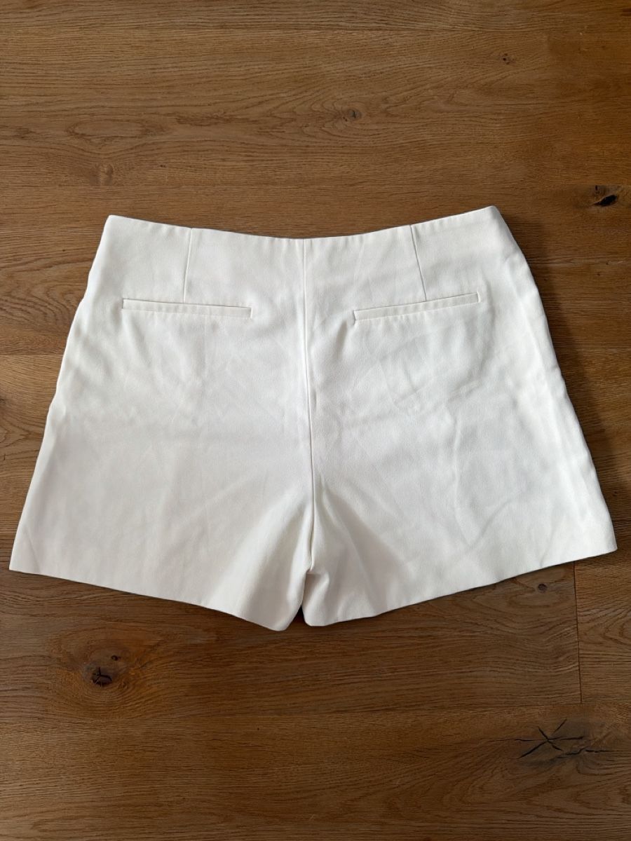 Mango Pantalons: Shorts Mango – D'occasion à Davos Platz par boom62 2