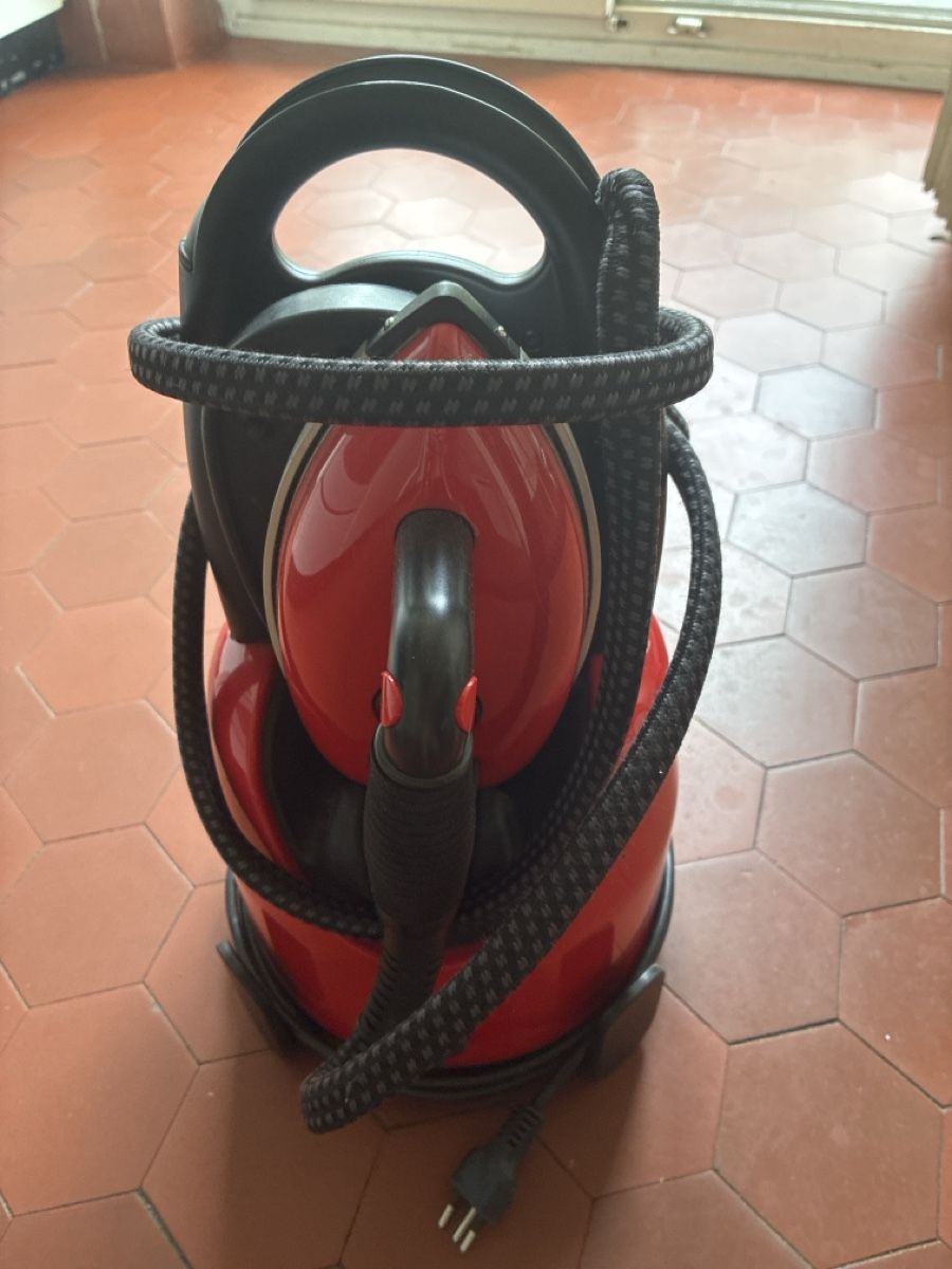 Laurastar Ferri da stiro: Laura Star Lift  – Difettoso da Zürich venduto da Dsire 2