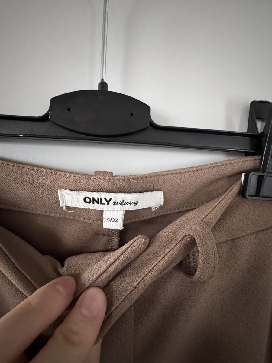 Only Hosen: Only Tailoring Hose, hellbraun, Gr. S/32, neuwertig! – Gebraucht aus Oberbipp von jan_68pd 1
