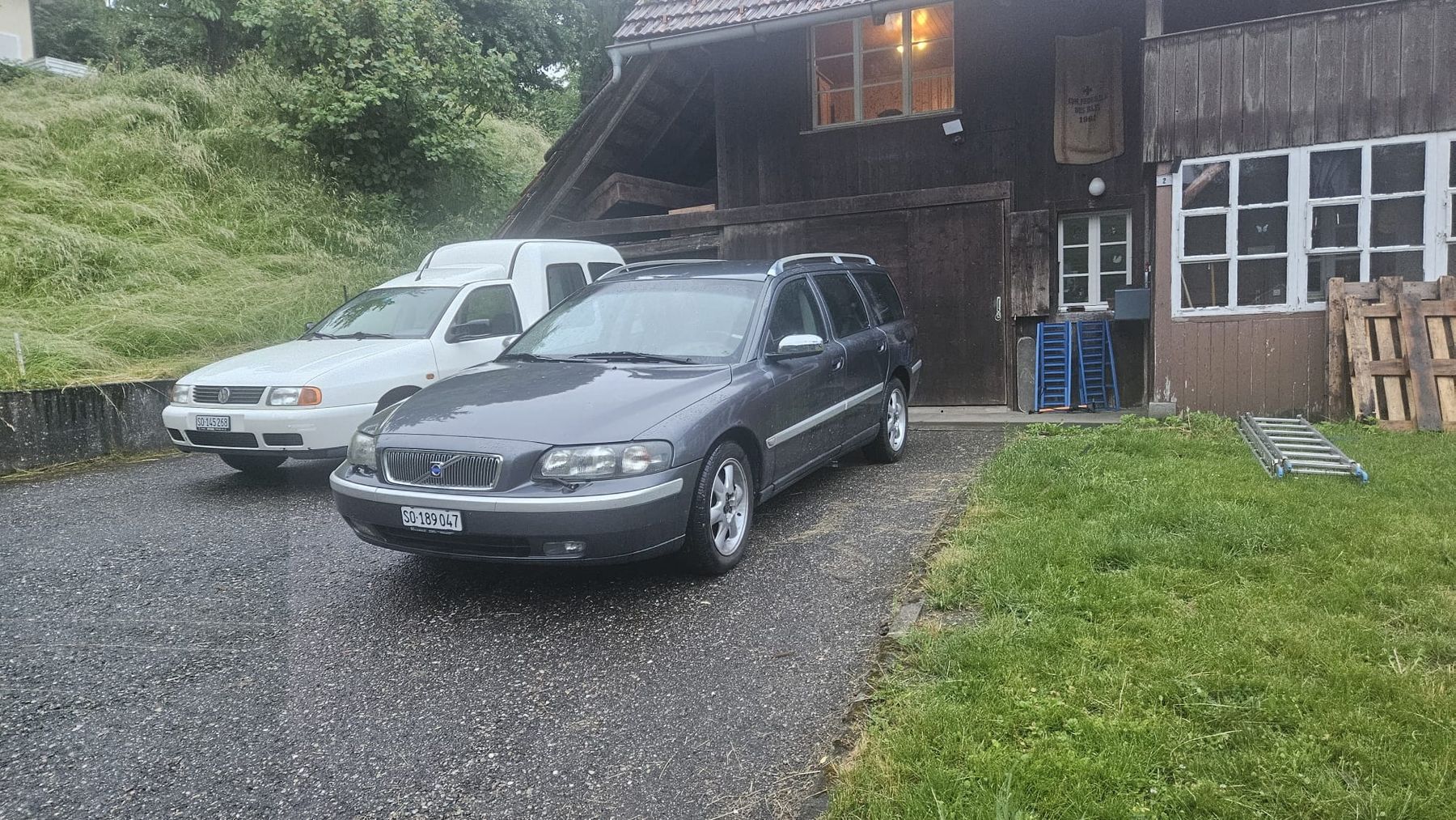 Volvo Automobili: Volvo V70 2.4 – Usato da Mühledorf SO venduto da sch_72xg 1