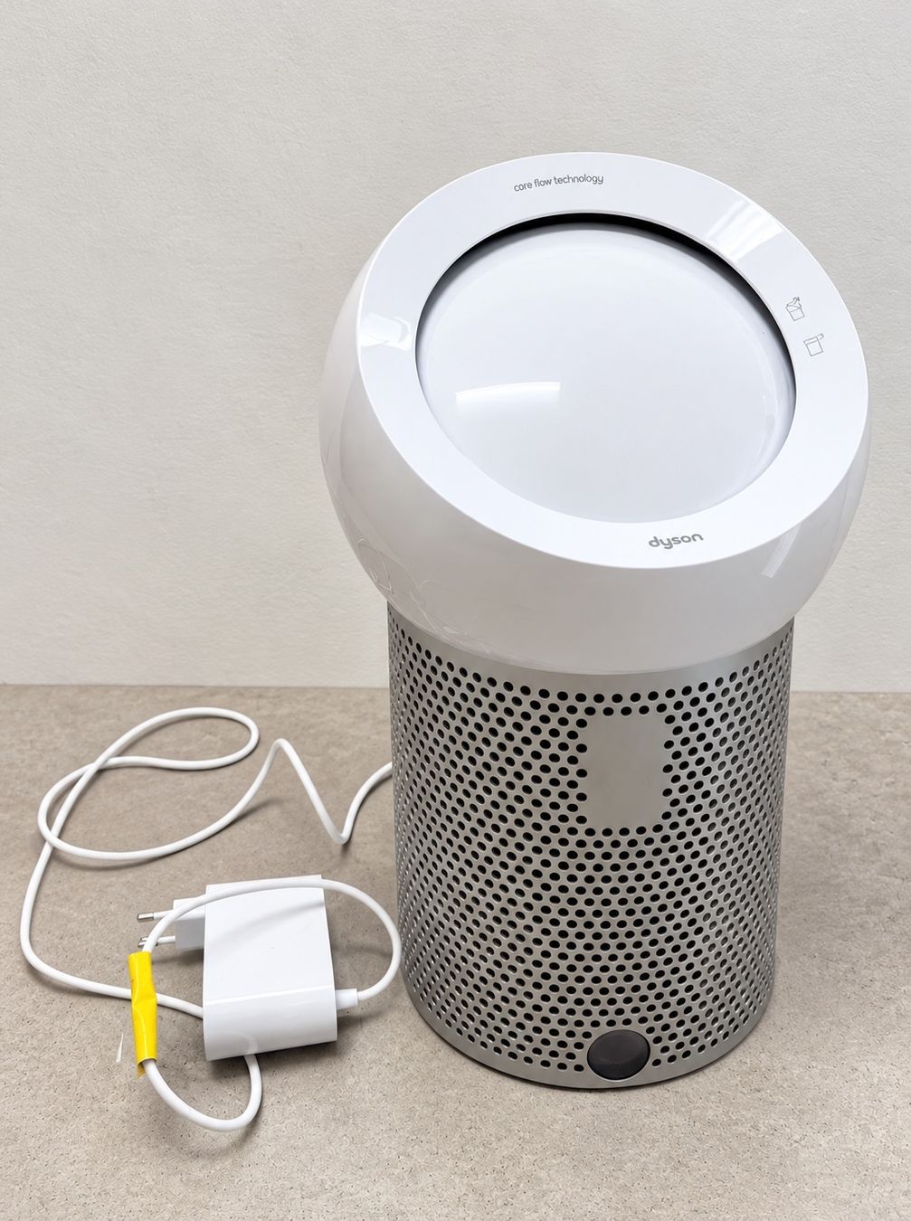 Dyson Purificatori d'aria: Dyson Pure Core Flow Technology in Weiss/Silber - Gebraucht – Usato da Zürich venduto da EL1992