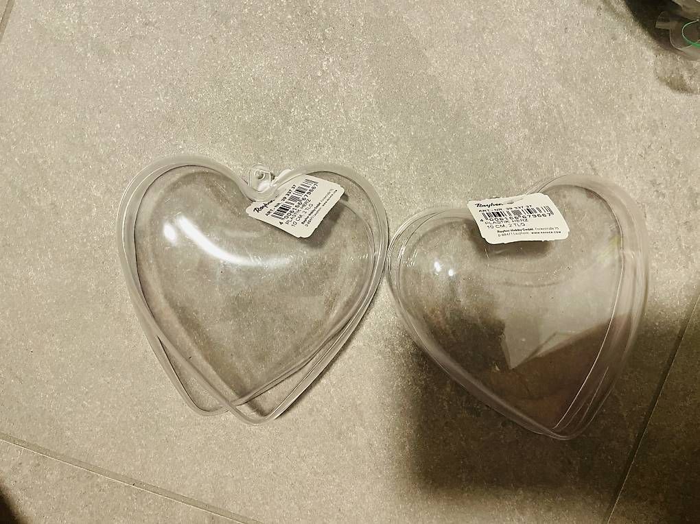 Glorex Kits de loisir créatif: Cuori in plastica Glorex – Neuf avec emballage d'origine à Cadenazzo par ali_d5fn