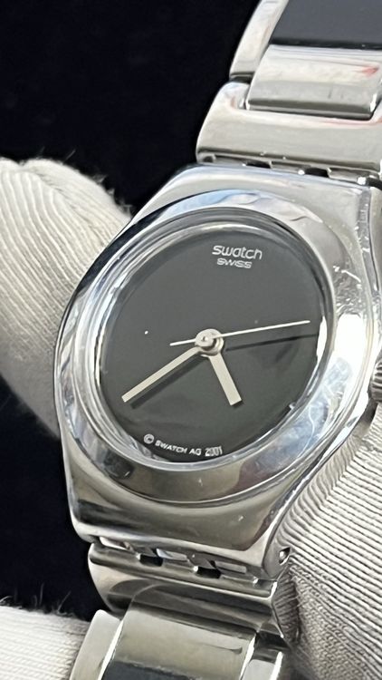 Swatch Montres: Swatch Damenuhr Irony, schwarzes Zifferblatt – D'occasion à Grenchen par chththl 3