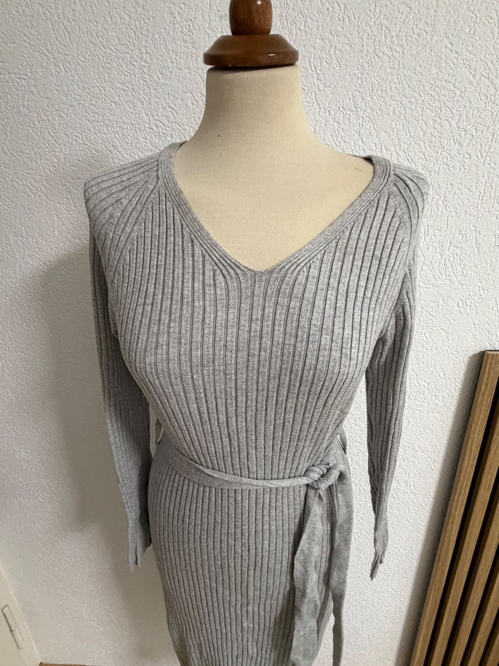 Kleider: Strick Kleid S-M – Gebraucht aus Liestal von Goldart 1
