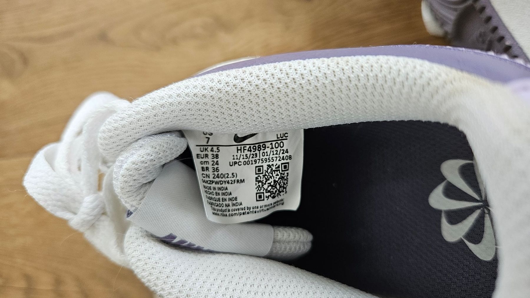 Nike Scarpe per ragazze: Nike Schuhe weiss/lila Gr. 38 – Usato da Thun venduto da samaflado 4