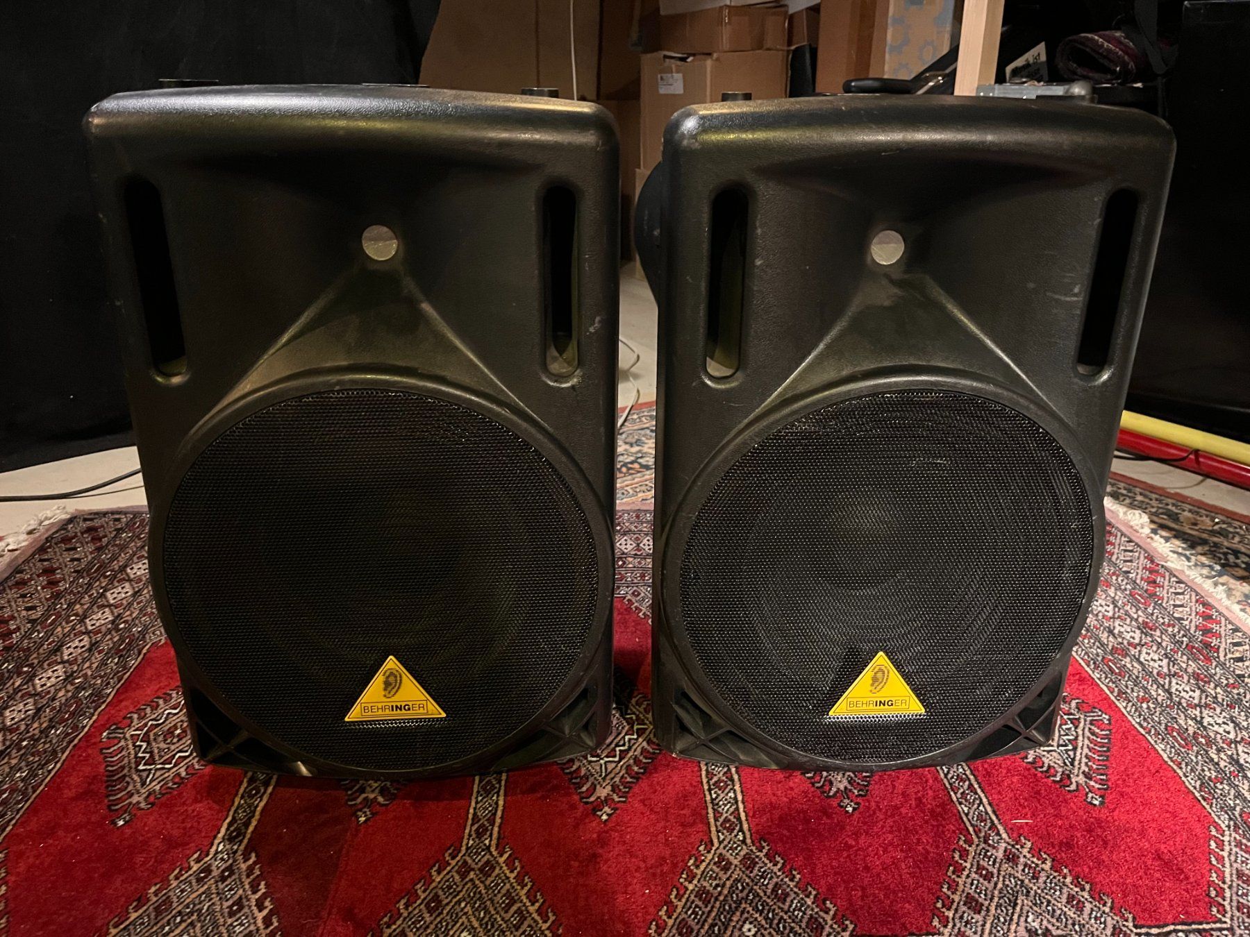 Behringer Lautsprecher: Behringer Eurolive B212D – Gebraucht aus Bern von PJB
