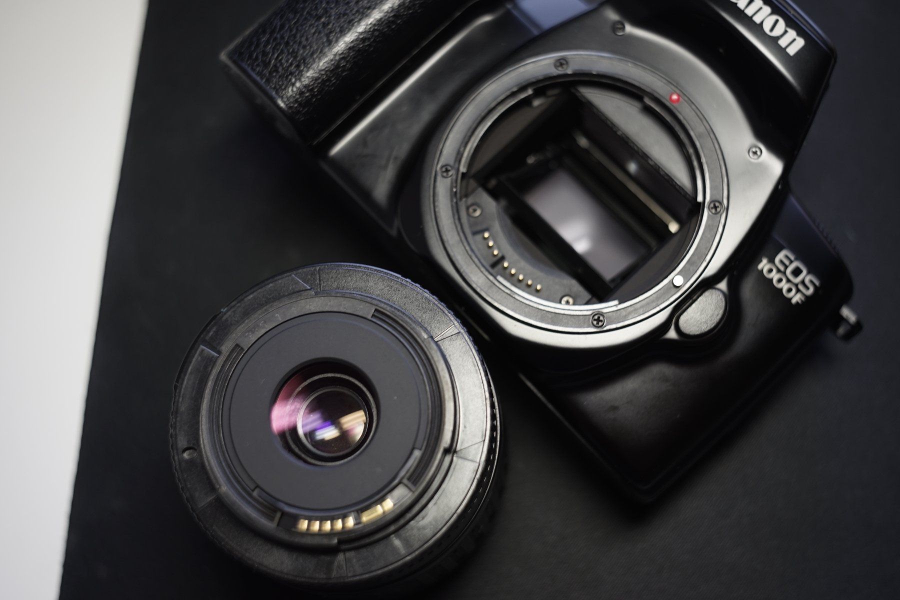 Canon Fotocamera: Canon EOS 1000F – Usato da Steinhausen venduto da joe_9htr 8