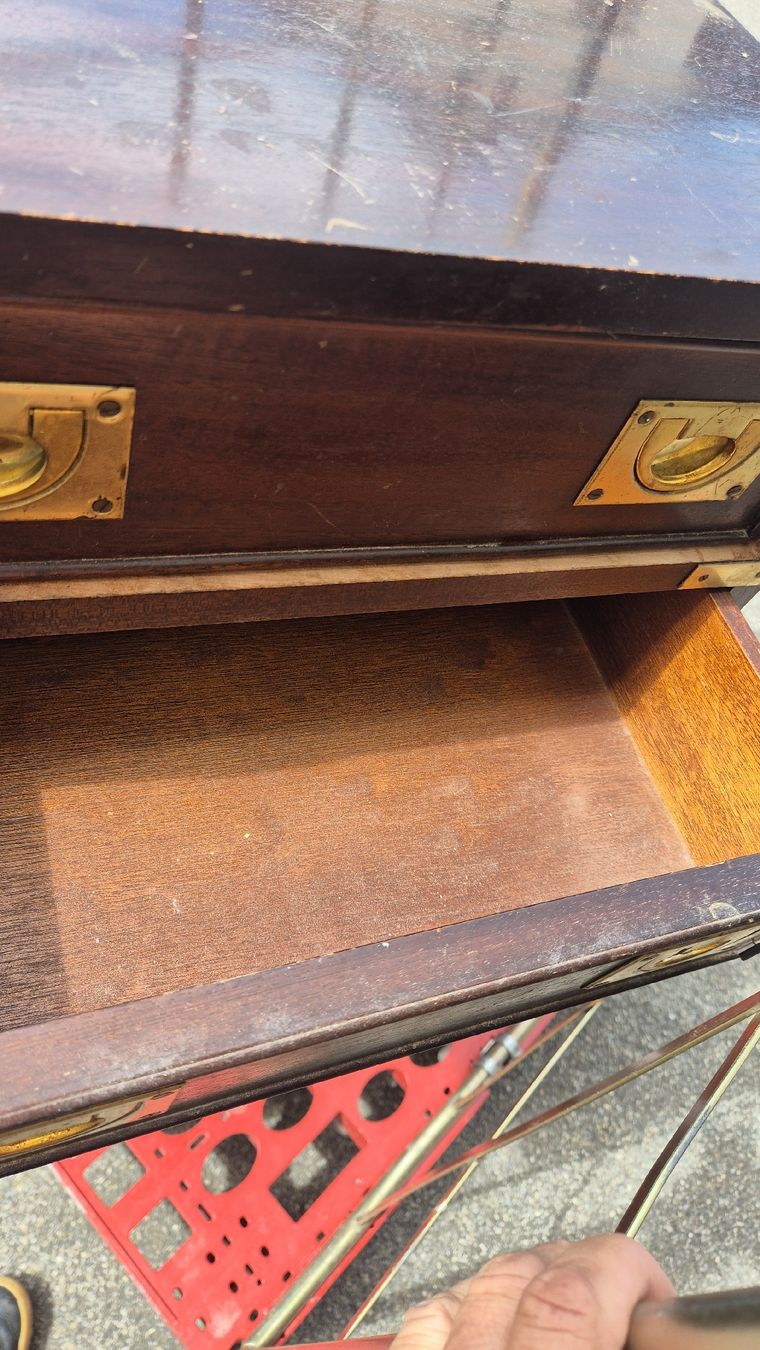 Commodes: Englische Militär Komode – D'occasion à Rämismühle par beni0010 2