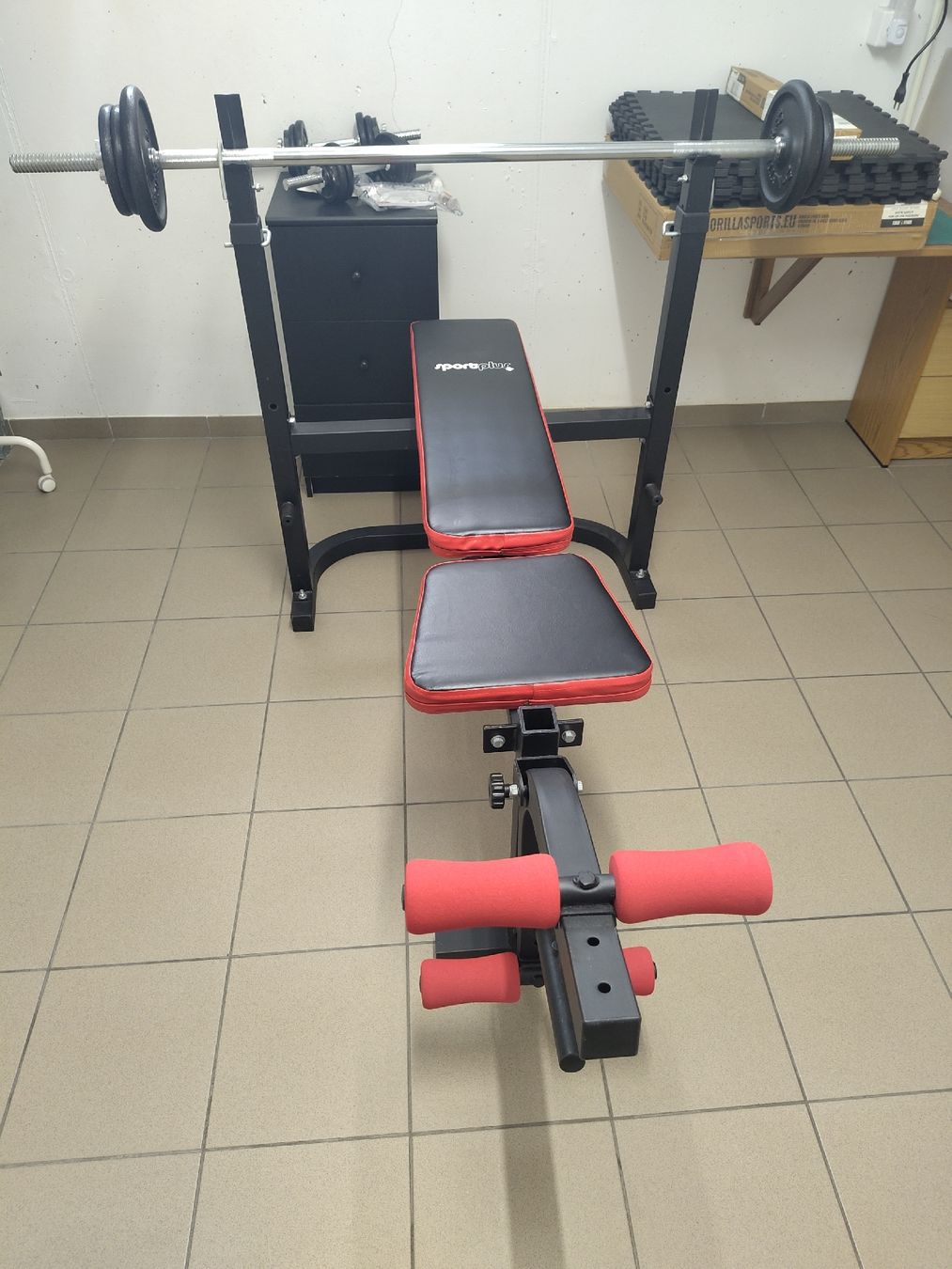 Hometrainer: Hantelbank inkl. Langhantel – Usato da Wangen b. Olten venduto da mircolion