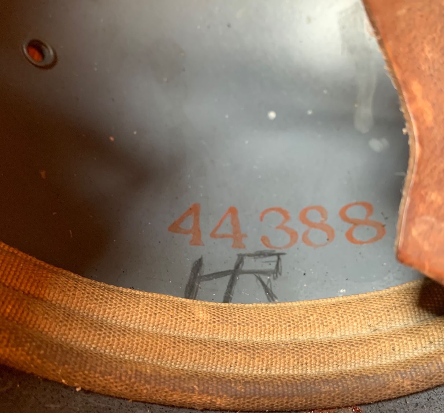Schweizer Armee Uniformi & Effetti personali: 2 Stahlhelme – Usato da Goldingen venduto da Bergler012 6
