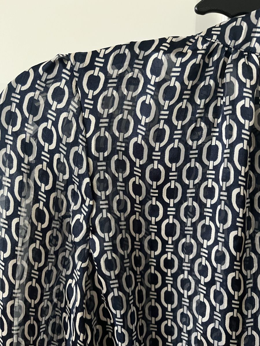 H&M Camicette: elegante Bluse mit Stehkragen – Nuovo (secondo la descrizione) da Allschwil venduto da eyl_bb8q 6