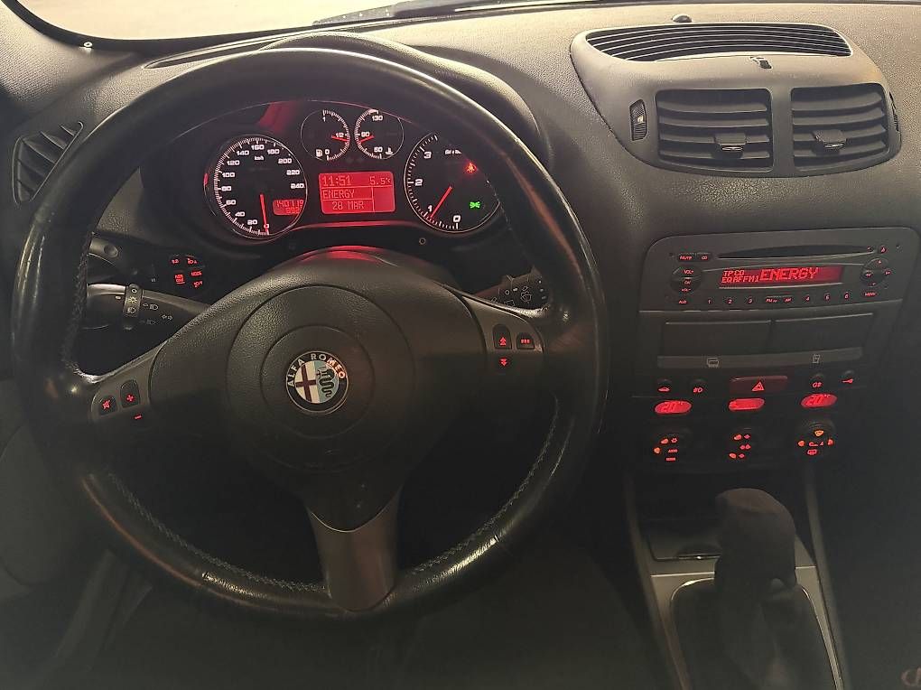 Autos: Alfa Romeo 147 1.9 16V TI – Gebraucht aus Ettingen von a_d_m2hh 4