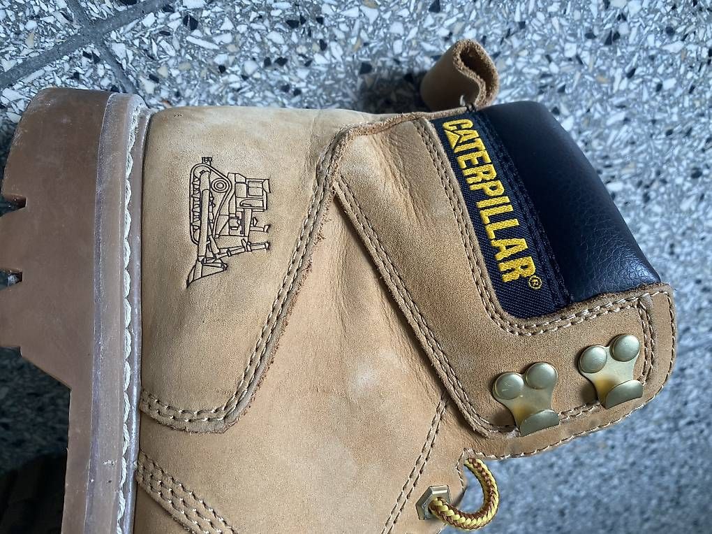 Herrenschuhe: Caterpillar Schuh Gr. 42 – Gebraucht aus Flüelen von 6468 1