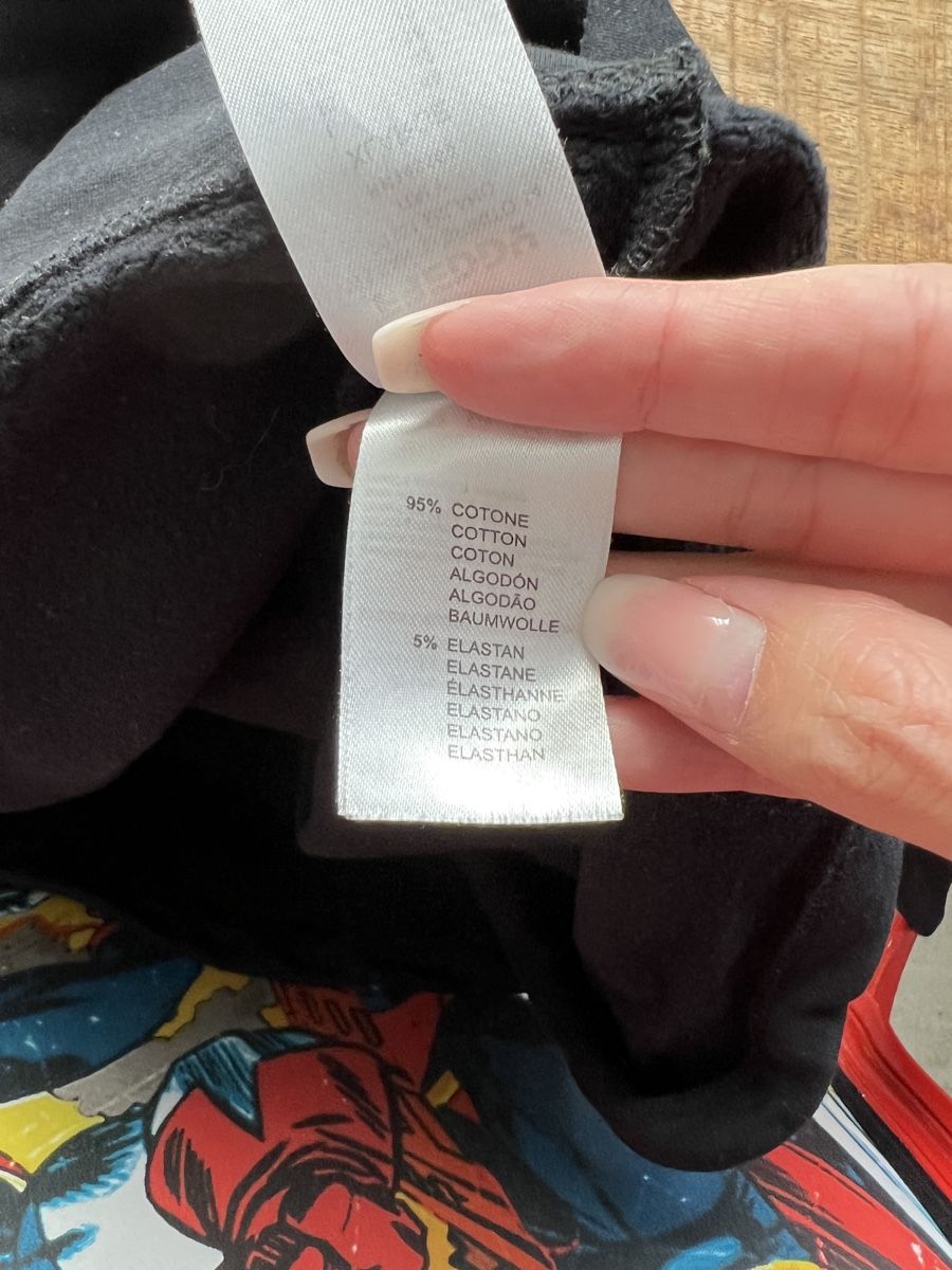 Freddy Pullover & Sweatshirts: Freddy Black Embroidered Sweatshirt - Stylish & Cozy – Gebraucht aus Cama von UnleashdByAna 5