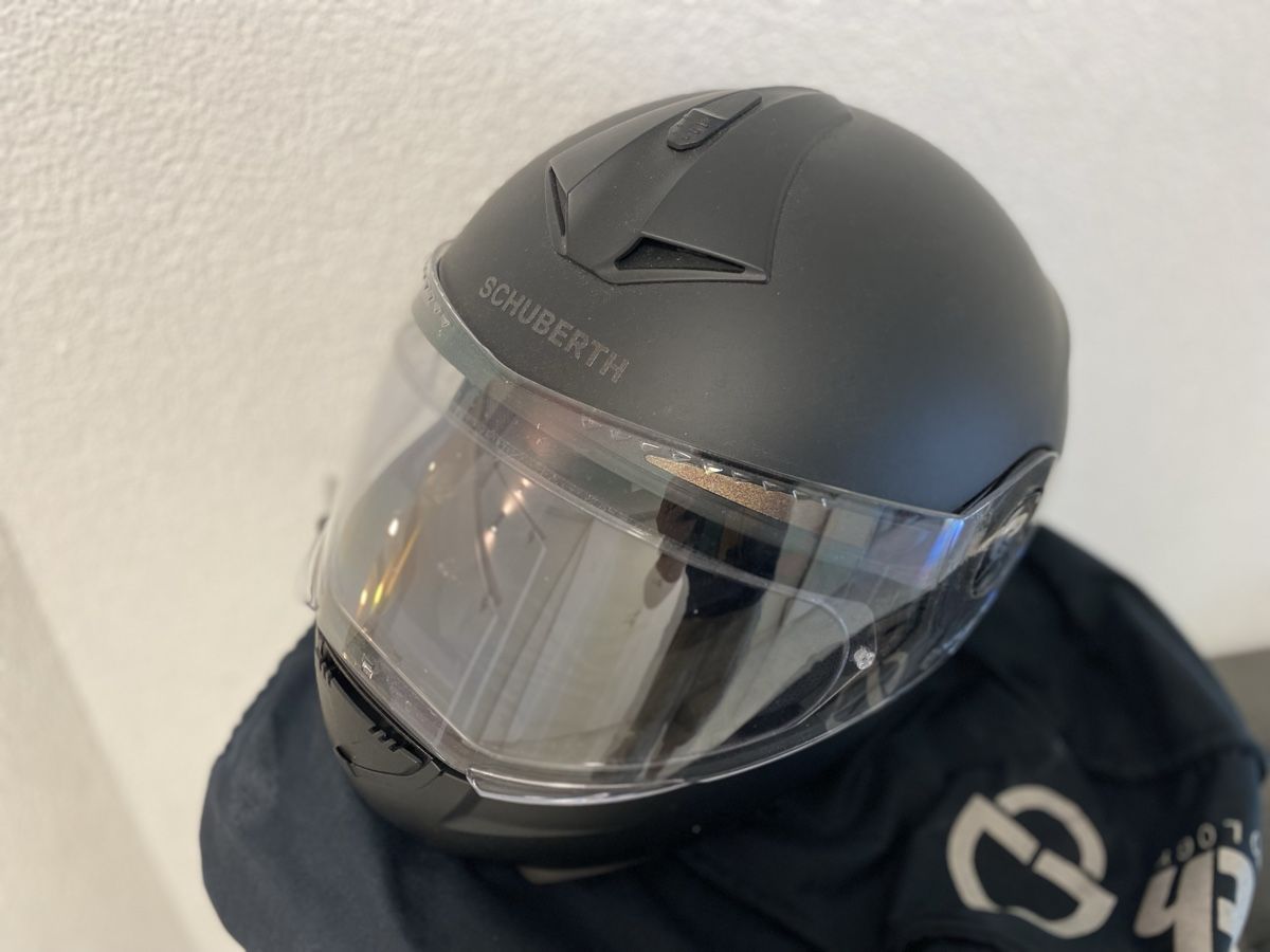 Schuberth Caschi & visiere: Schubert C3 Motorrad Klapphelm Gr 60-61 – Usato da Birrwil venduto da Bendegriz 1