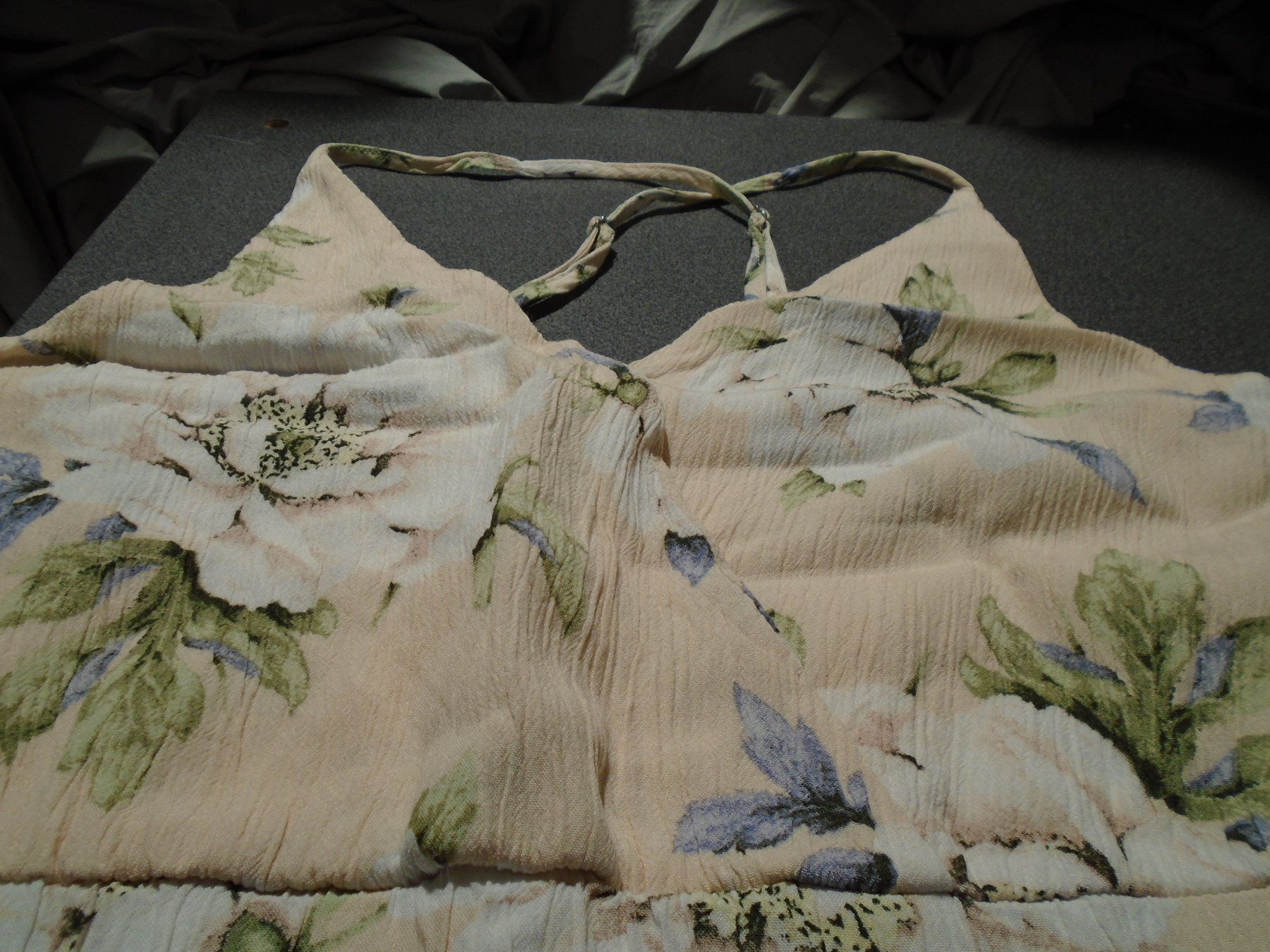 Top: Top ca. Grösse S, hellbraun/Blumenmuster – Usato da Zürich venduto da abraxas1291 1