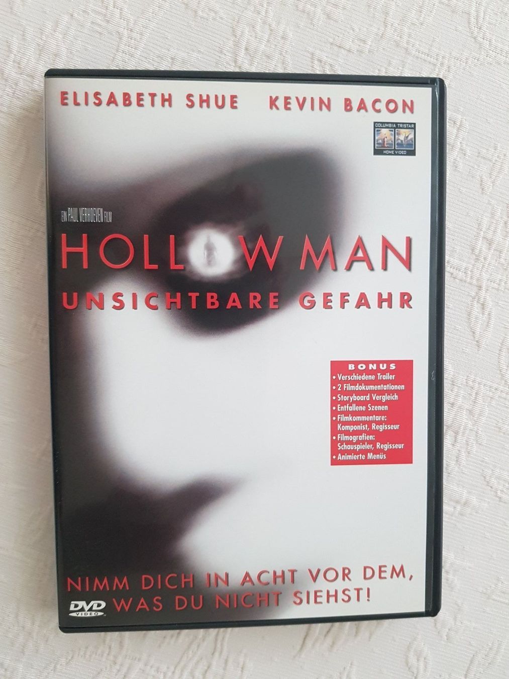 Tutti i DVDs: DVD - Hollow Man (2001) – Usato da Zwingen venduto da Steff.B