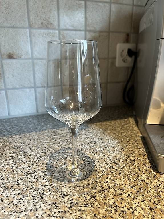Verres: 6 Weingläser – D'occasion à Wolfenschiessen par ali_6dvv 3
