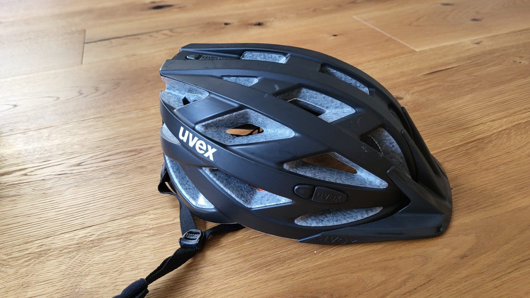 Uvex Casques: Velohelm Uvex, Grösse L – D'occasion à Basel par Tomtom690 1