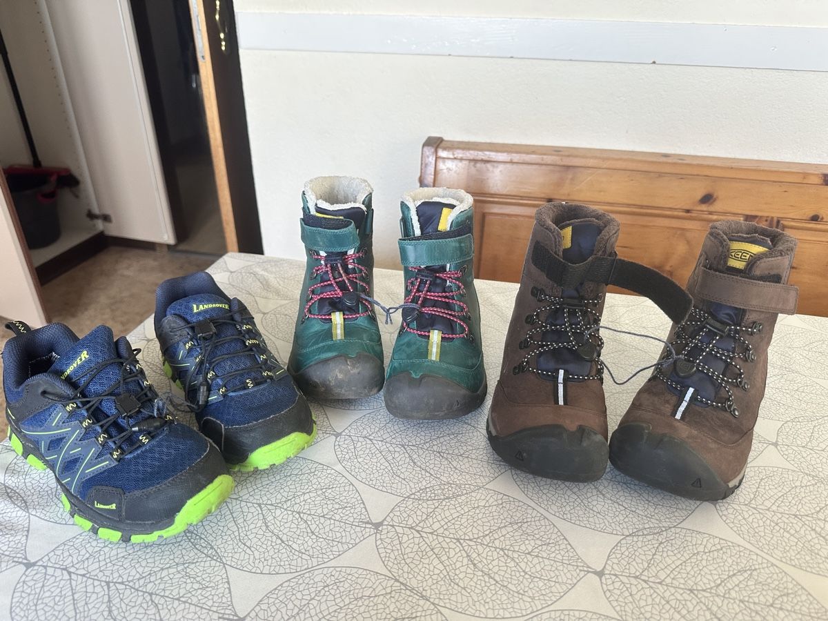 Chaussures hommes: Herbst-/Winterschuhe 34/35 – D'occasion à Steinach par Favo1980